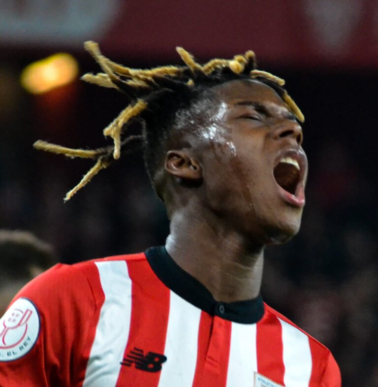 Nico Williams écourte ses vacances pour signer au FC Barcelone !