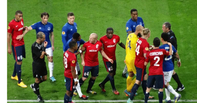 Juventus – Zhegrova : un accord trouvé pour un transfert à 18 M€ ! 5 Edon Zhegrova célébrant un but avec le LOSC