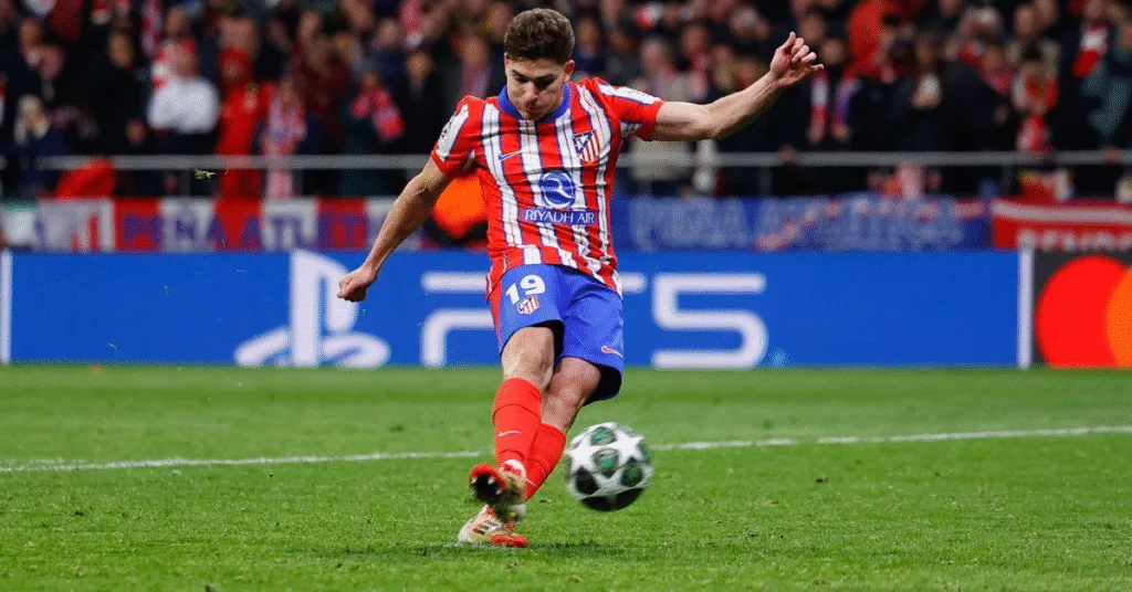 Julián Álvarez veut rejoindre le Barça en 2026 ! 12 Julián Álvarez Barça